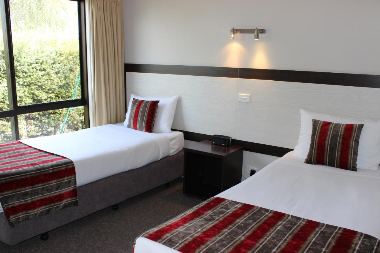 Quality Inn Acapulco Τούπο Εξωτερικό φωτογραφία